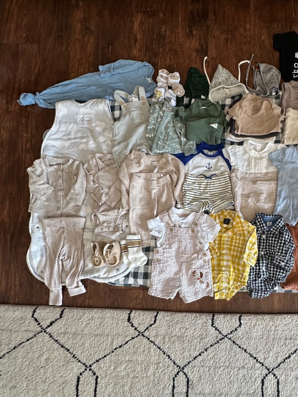 Baby boy bundle - Picture 1 of 16